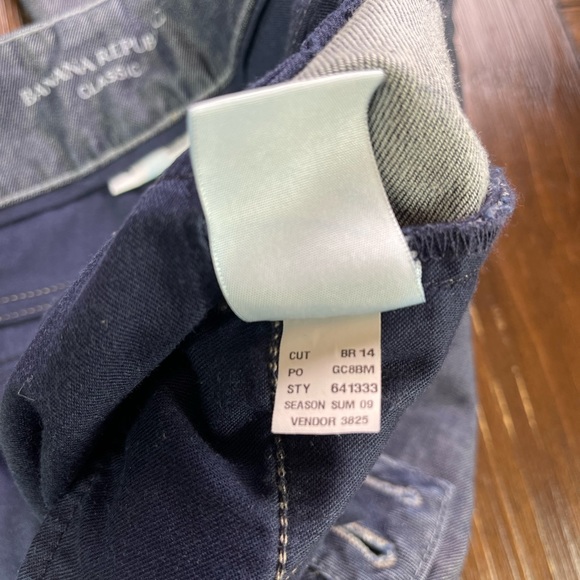 Banana Republic Classic Denim Capris - Picture 4 of 12
